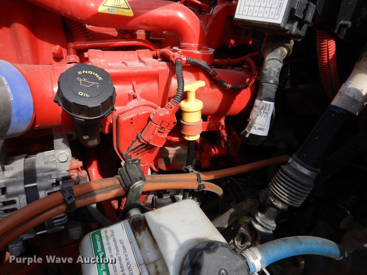 image for item MO9598 2020 Western Star 4700SB  semi truck