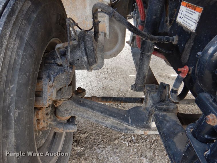 image for item MO9598 2020 Western Star 4700SB  semi truck