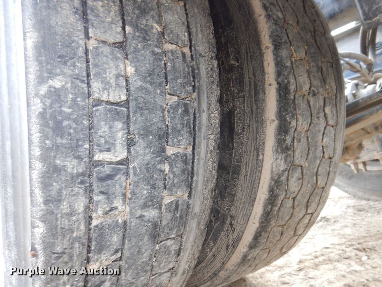 image for item MO9598 2020 Western Star 4700SB  semi truck