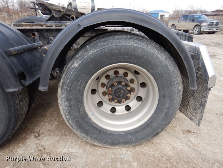 image for item MO9598 2020 Western Star 4700SB  semi truck