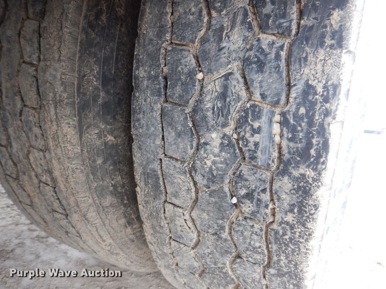 image for item MO9598 2020 Western Star 4700SB  semi truck