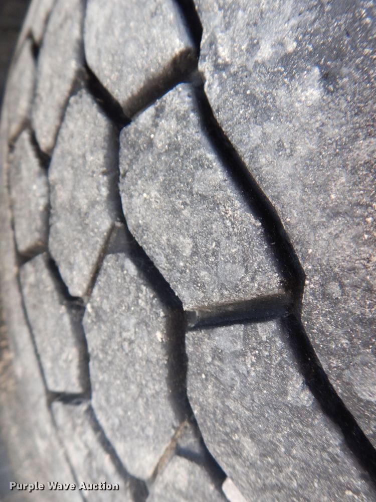 image for item MO9598 2020 Western Star 4700SB  semi truck