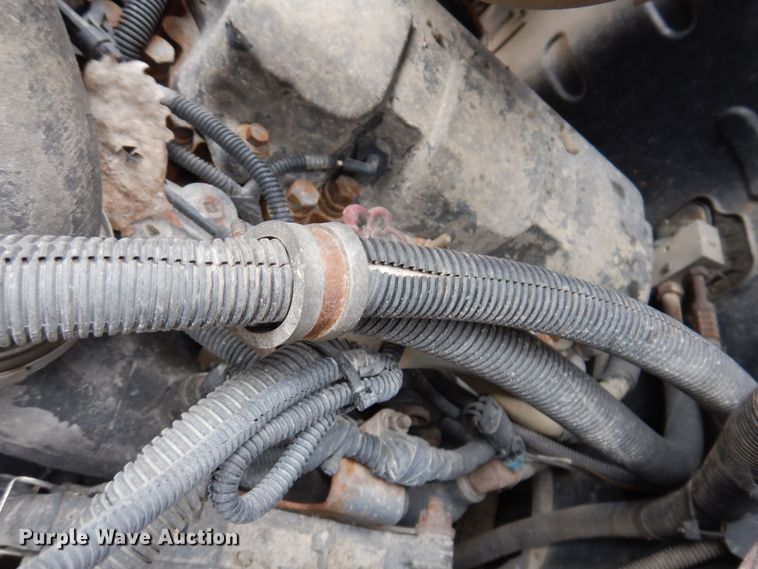 image for item MO9599 2006 Mack Granite  semi truck