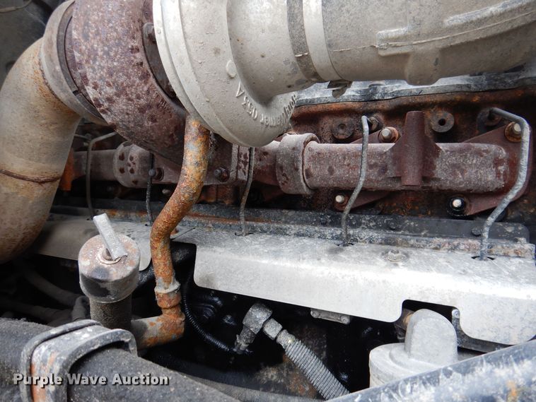 image for item MO9599 2006 Mack Granite  semi truck