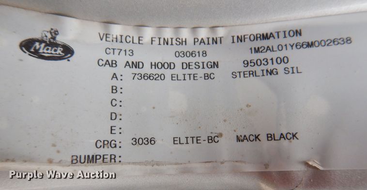 image for item MO9599 2006 Mack Granite  semi truck