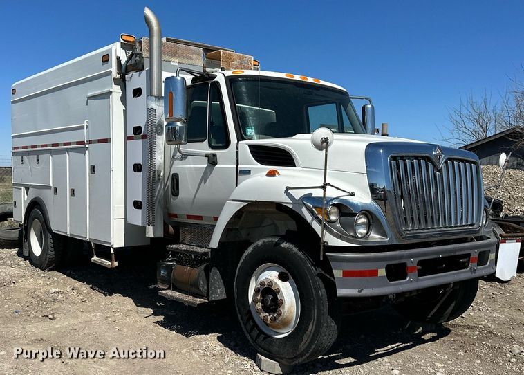 image for item MW9352 2009 International WorkStar 7300  utility / service truck