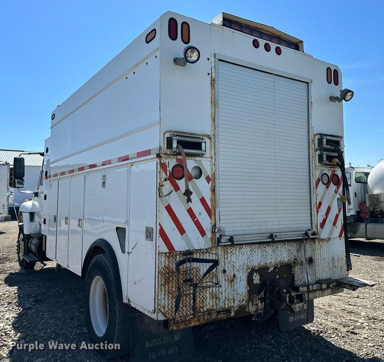 image for item MW9352 2009 International WorkStar 7300  utility / service truck