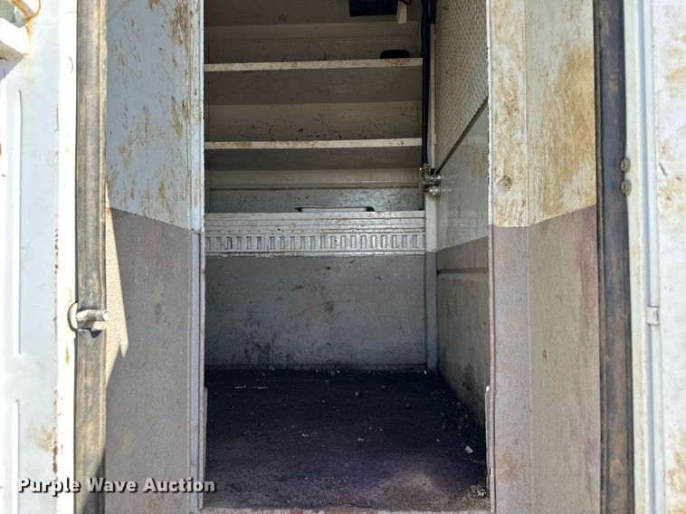 image for item MW9352 2009 International WorkStar 7300  utility / service truck