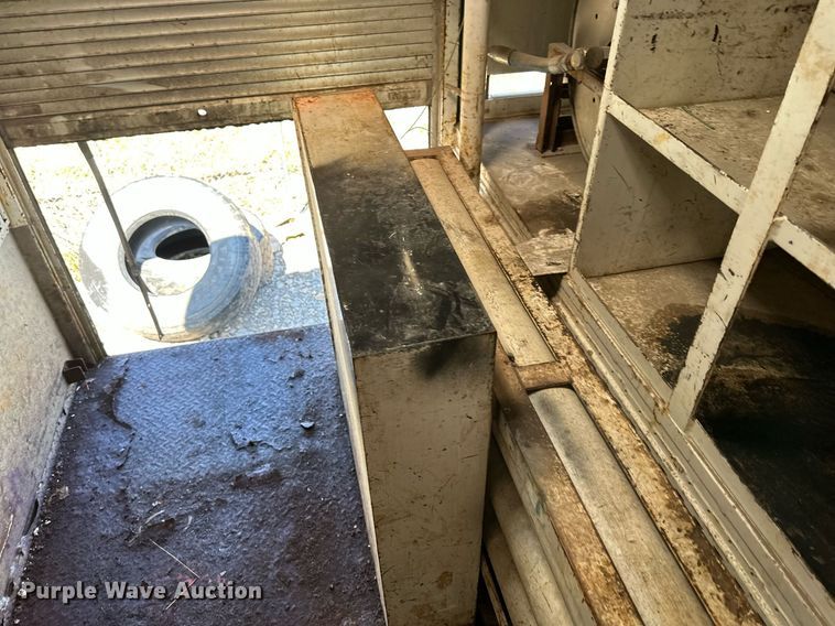 image for item MW9352 2009 International WorkStar 7300  utility / service truck