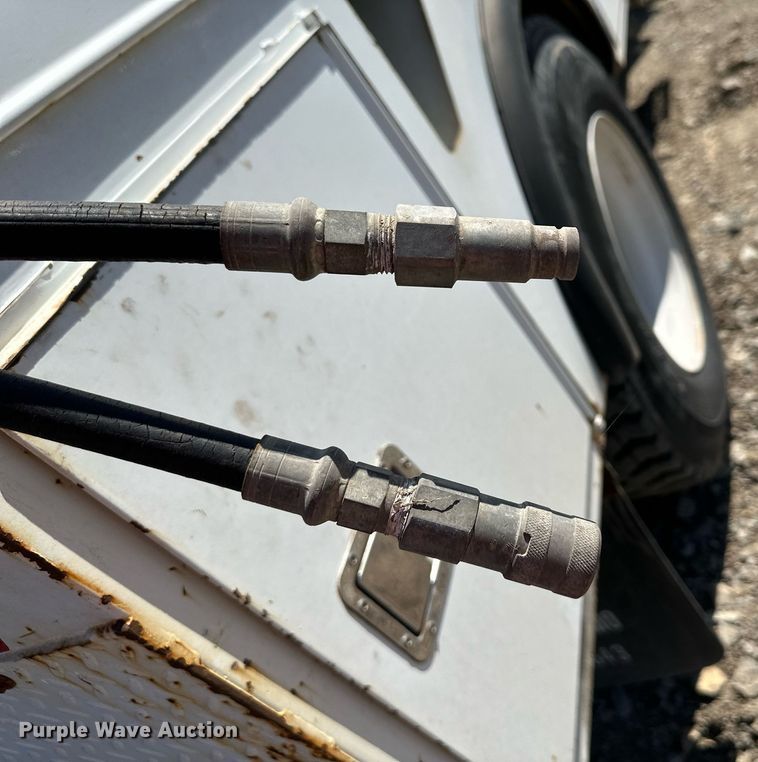 image for item MW9352 2009 International WorkStar 7300  utility / service truck