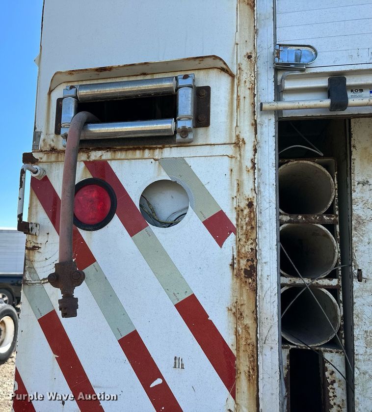 image for item MW9352 2009 International WorkStar 7300  utility / service truck