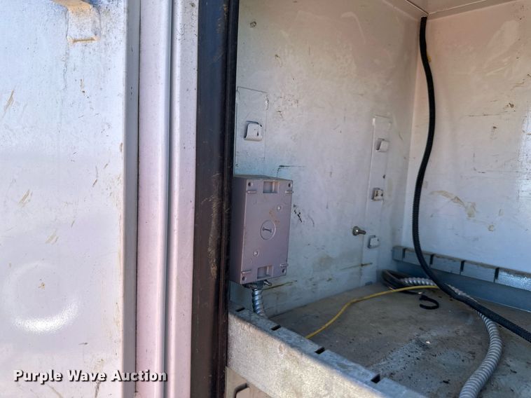 image for item MW9352 2009 International WorkStar 7300  utility / service truck