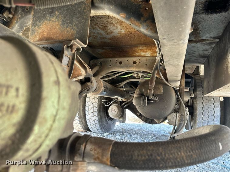 image for item MW9352 2009 International WorkStar 7300  utility / service truck