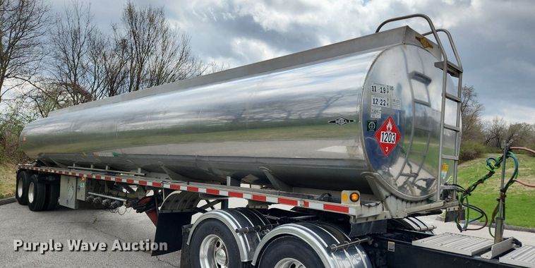 image for item MW9614 2003 Beall Bast-95-4SB  tank trailer