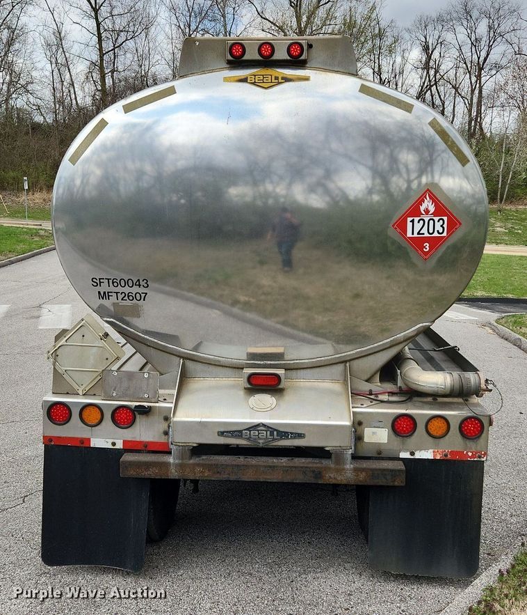 image for item MW9614 2003 Beall Bast-95-4SB  tank trailer