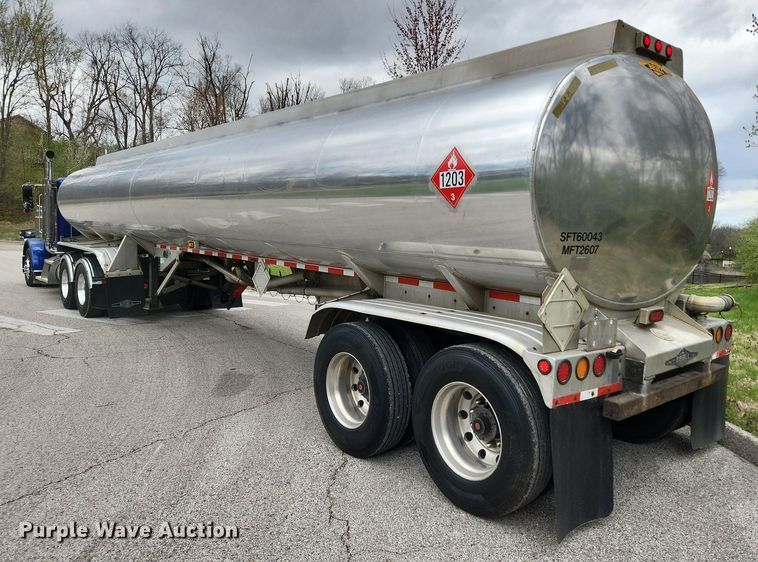 image for item MW9614 2003 Beall Bast-95-4SB  tank trailer