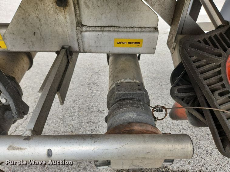 image for item MW9614 2003 Beall Bast-95-4SB  tank trailer