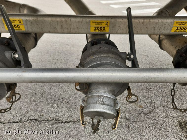 image for item MW9614 2003 Beall Bast-95-4SB  tank trailer