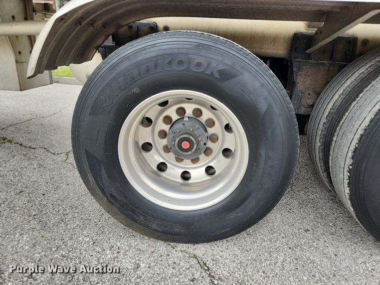 image for item MW9614 2003 Beall Bast-95-4SB  tank trailer