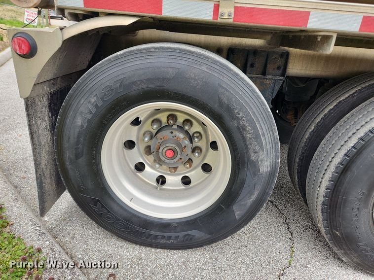 image for item MW9614 2003 Beall Bast-95-4SB  tank trailer