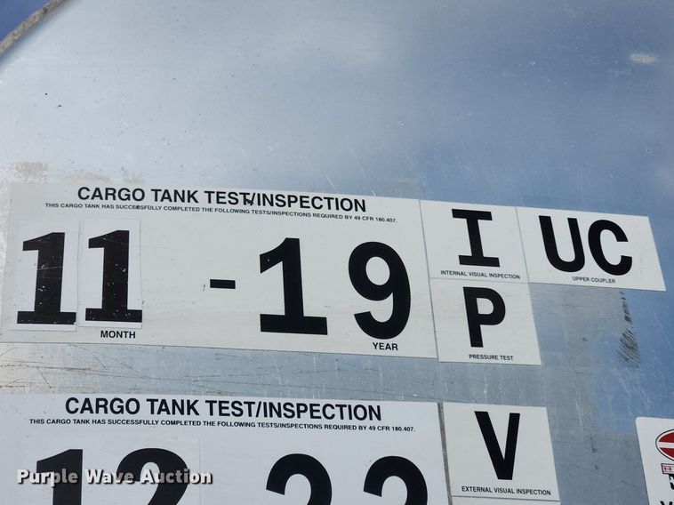 image for item MW9614 2003 Beall Bast-95-4SB  tank trailer