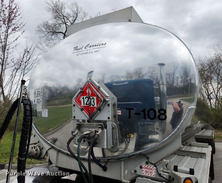 image for item MW9615 2007 LBT TAG-HA2-ESF9500X4DB  tank trailer