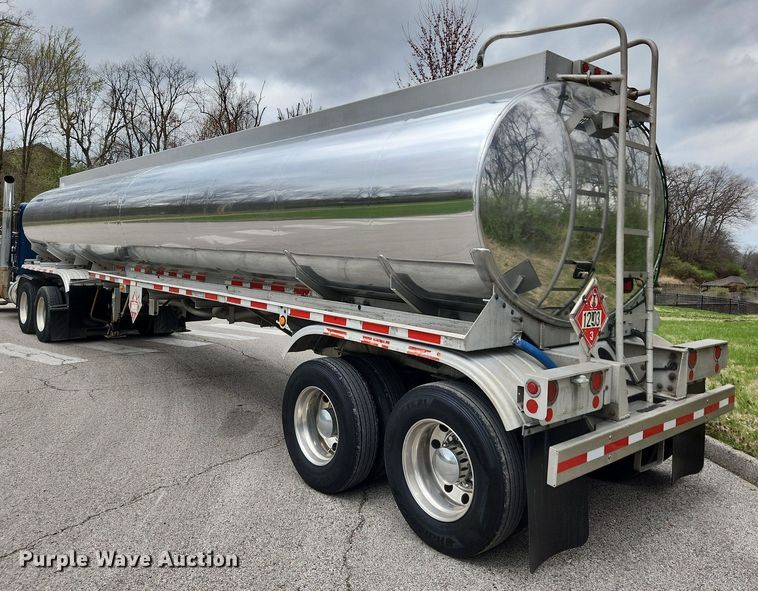 image for item MW9615 2007 LBT TAG-HA2-ESF9500X4DB  tank trailer