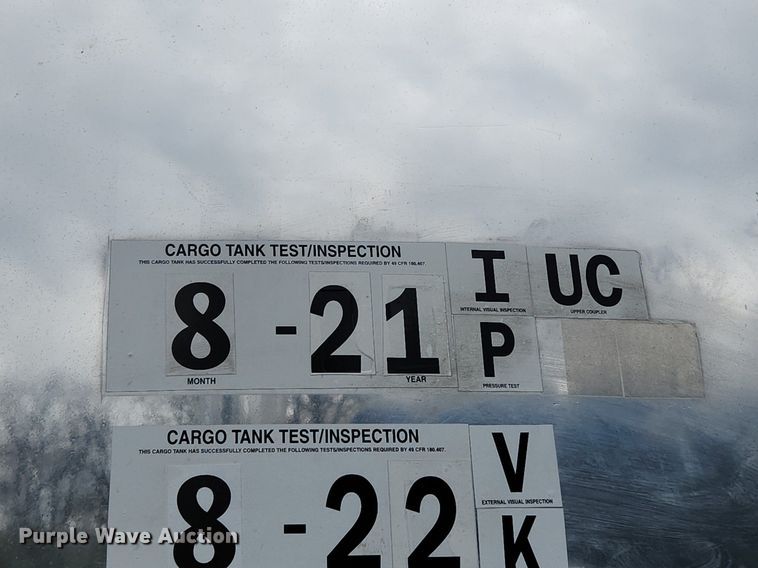 image for item MW9615 2007 LBT TAG-HA2-ESF9500X4DB  tank trailer