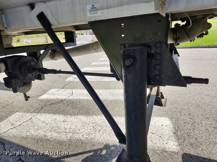 image for item MW9617 1991 Heil  tank trailer