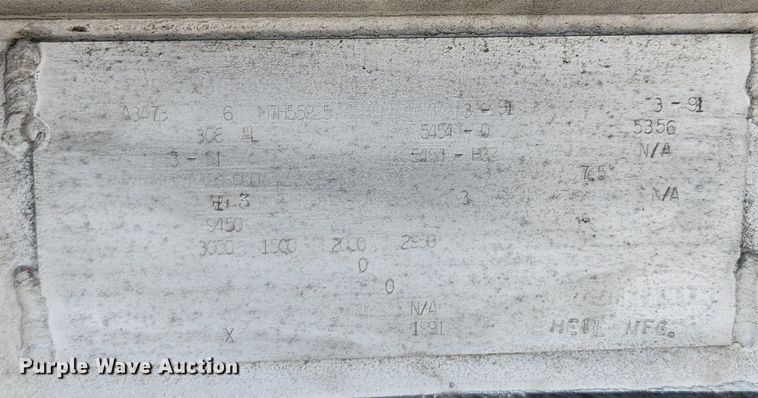 image for item MW9617 1991 Heil  tank trailer