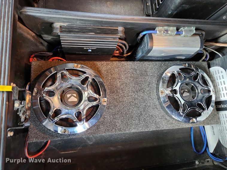 image for item MW9618 2007 Freightliner Coronado  semi truck