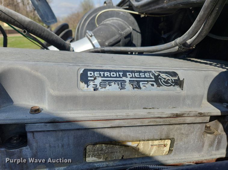 image for item MW9618 2007 Freightliner Coronado  semi truck