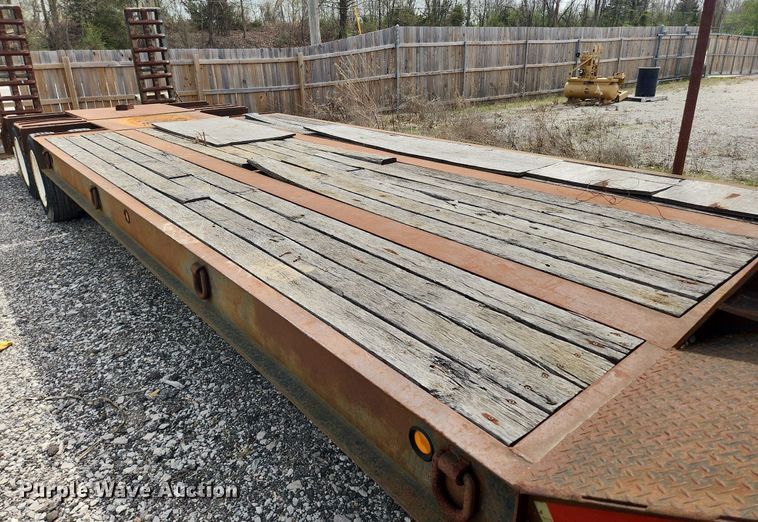 image for item MW9631 1999 Nuttal 235LB  drop deck equipment trailer