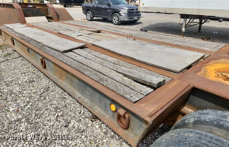 image for item MW9631 1999 Nuttal 235LB  drop deck equipment trailer