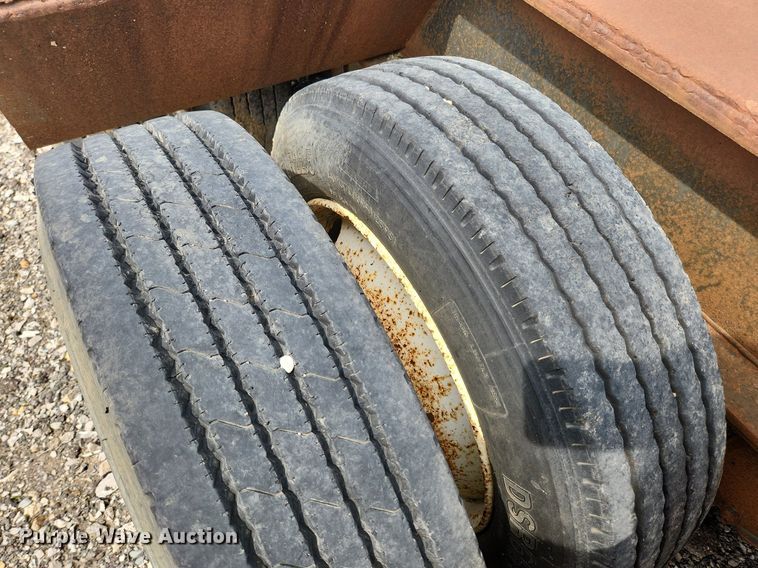 image for item MW9631 1999 Nuttal 235LB  drop deck equipment trailer