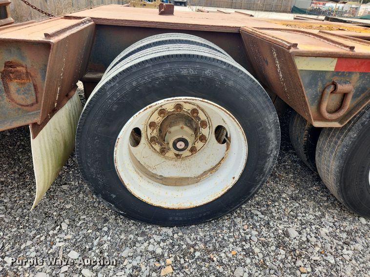 image for item MW9631 1999 Nuttal 235LB  drop deck equipment trailer