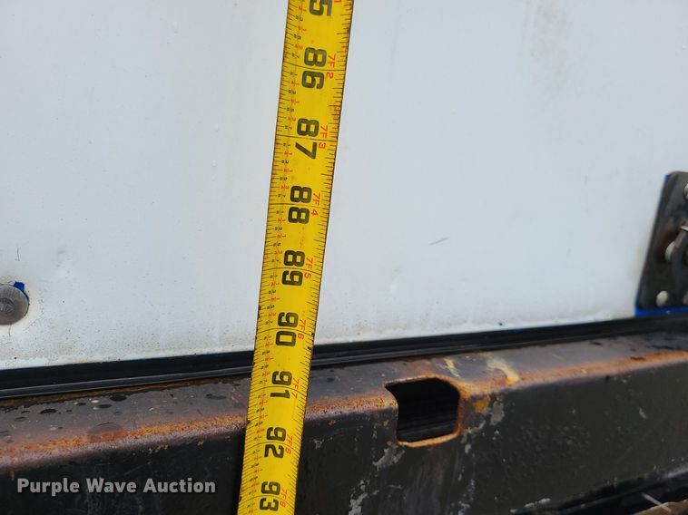 image for item MX9638 2006 International 4300  box truck