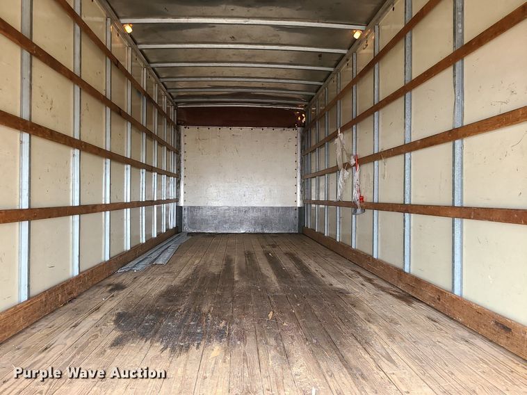 image for item MX9638 2006 International 4300  box truck