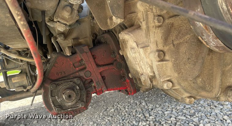 image for item MY9233 2006 Isuzu NPR  truck cab and chassis