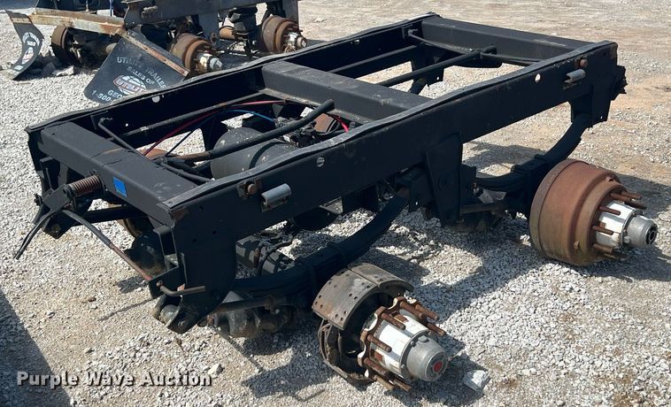image for item MY9574 Holland  tandem trailer axle