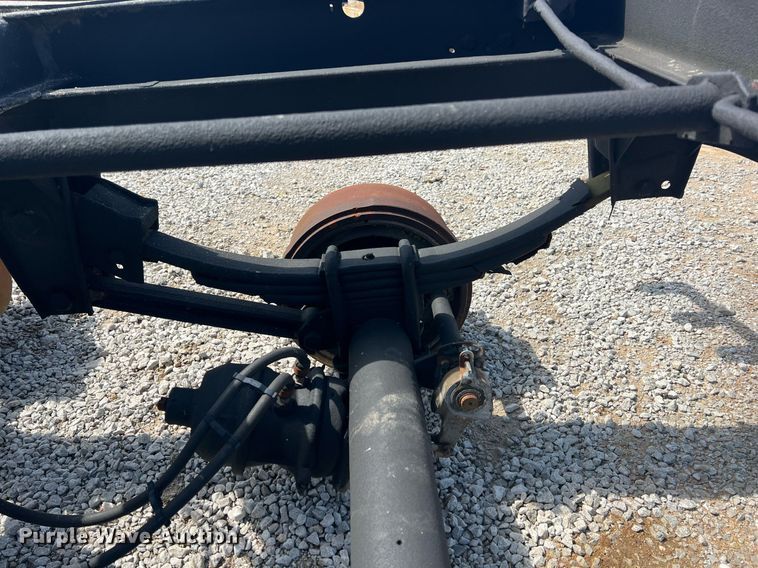 image for item MY9574 Holland  tandem trailer axle