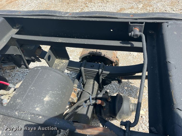 image for item MY9574 Holland  tandem trailer axle