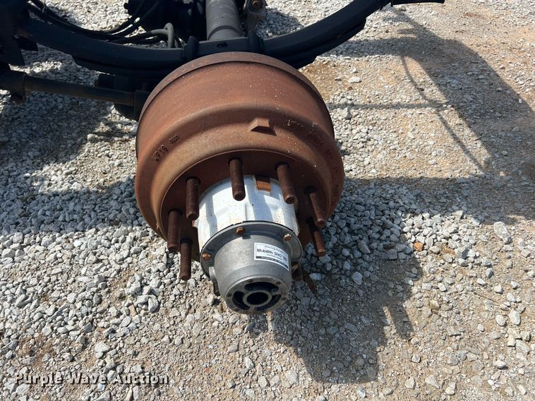 image for item MY9574 Holland  tandem trailer axle