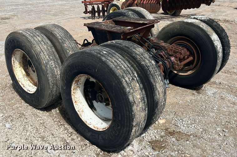 image for item MY9575 Tandem trailer Axle