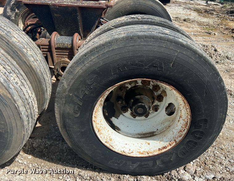 image for item MY9575 Tandem trailer Axle