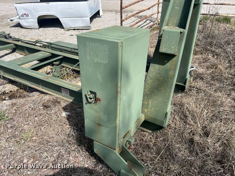 image for item MY9578 Roll-off container bed