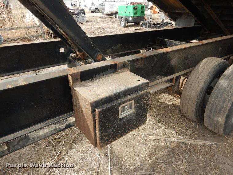 image for item DJ7014 2019 Diamond C  end dump trailer