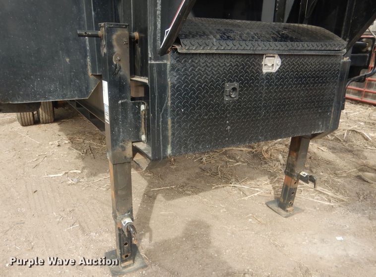image for item DJ7014 2019 Diamond C  end dump trailer