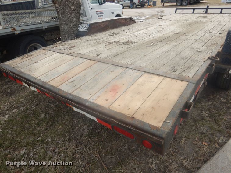 image for item DJ7021 2008 Load Trail  utility trailer