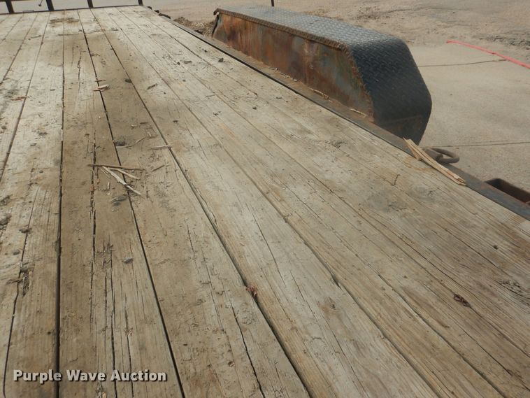 image for item DJ7021 2008 Load Trail  utility trailer